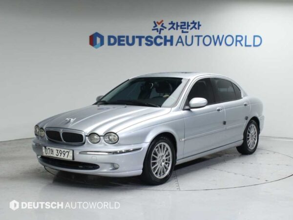 2006 Jaguar X Type 2.1 V6 - Image 2