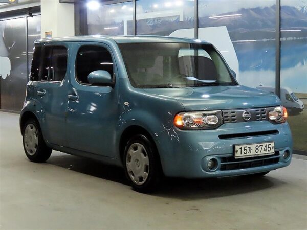 2011 Nissan Cube 3th Generation 1.8 SL - Image 2