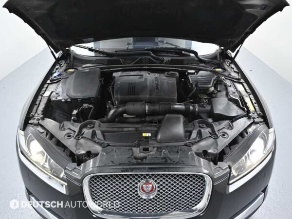 2014 Jaguar XF 2.0 Luxury - Image 7