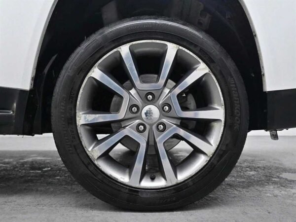 2017 Jeep Compass 2.4 Limited - Image 18
