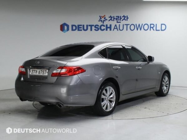 2013 Infiniti M (4th generation) M37 X - Image 20