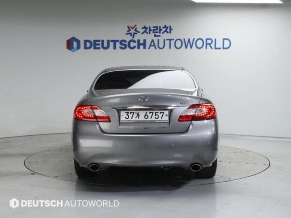 2013 Infiniti M (4th generation) M37 X - Image 19