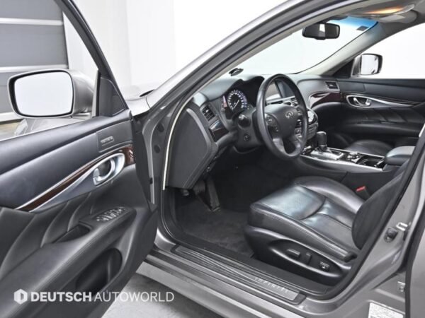 2013 Infiniti M (4th generation) M37 X - Image 12