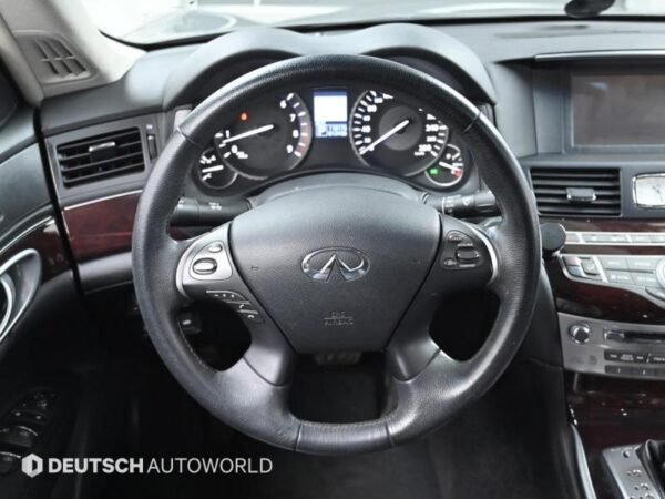 2013 Infiniti M (4th generation) M37 X - Image 10