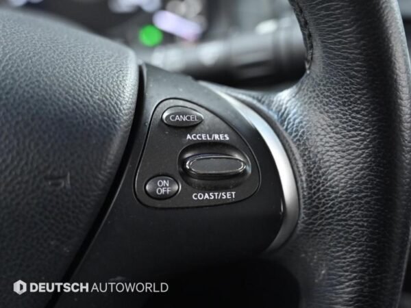 2013 Infiniti M (4th generation) M37 X - Image 6