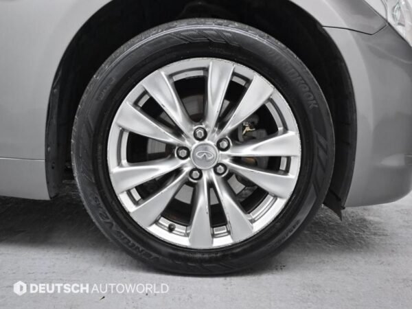 2013 Infiniti M (4th generation) M37 X - Image 18