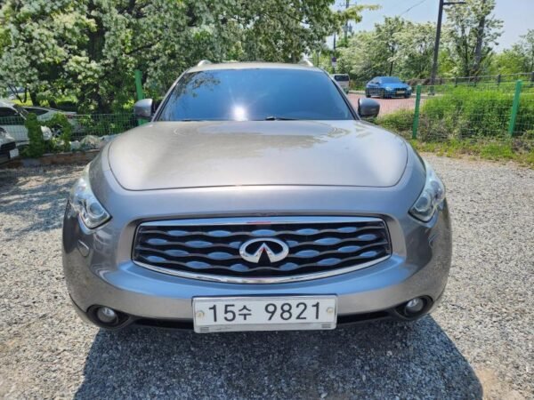 2010 Infiniti FX (2nd Generation) FX35 - Image 18