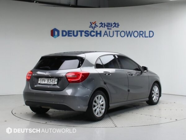 2014 Benz A class (3rd generation) A200 CDI style - Image 21