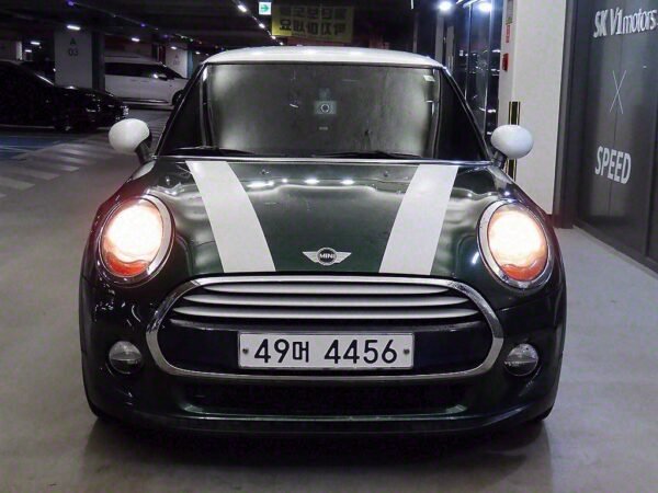 2014 Mini Cooper (3rd Generation) 1.5 - Image 19