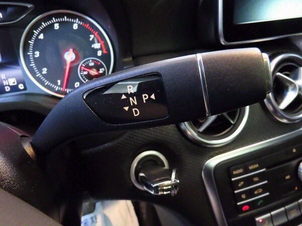 2016 Mercedes-Benz A-Class (3rd Generation) A200 - Image 11