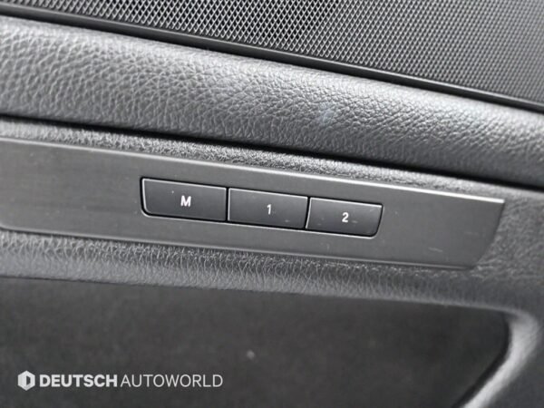 2011 BMW 5Series (6th Generation) 528i - Image 7
