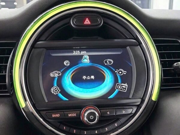 2017 Mini Cooper (3rd Generation) 1.5 high - Image 7