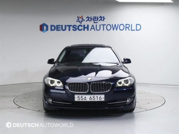 2011 BMW 5Series (6th Generation) 528i - Image 20