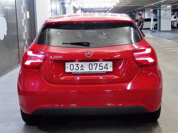 2016 Mercedes-Benz A-Class (3rd Generation) A200 - Image 18