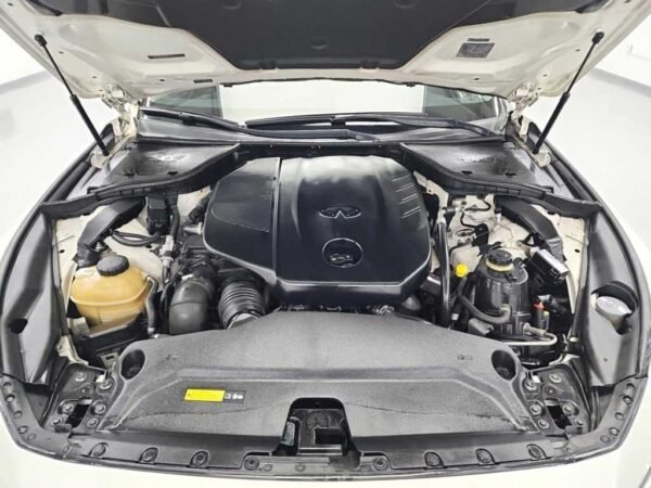 2015 Infiniti Q50 2.2D Premium - Image 18