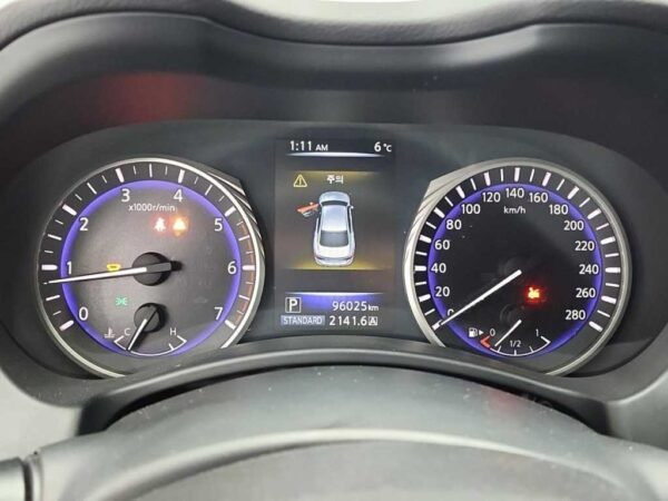 2015 Infiniti Q50 2.2D Premium - Image 17