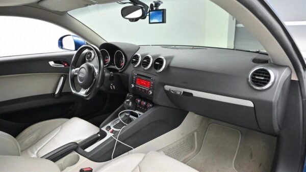 2007 Audi TT (2nd Generation) Coupe TFSI - Image 16