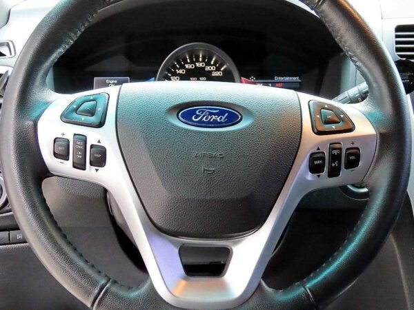 2014 Ford Explorer (5th Generation) 3.5 V6 4WD Limited - Image 13