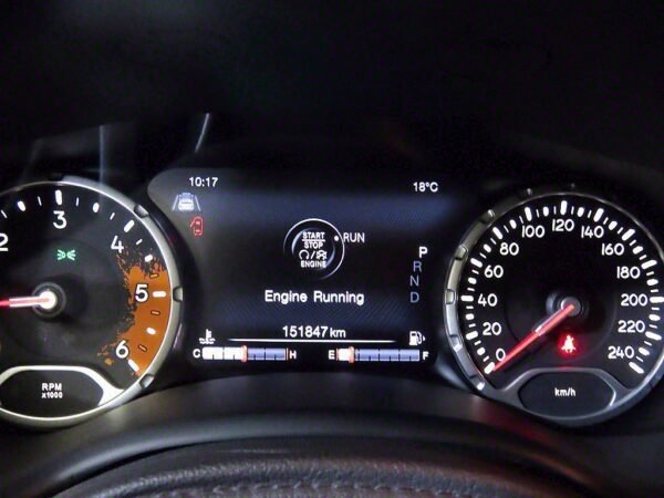 2016 Jeep Renegade 2.0 Diesel AWD Limited - Image 14