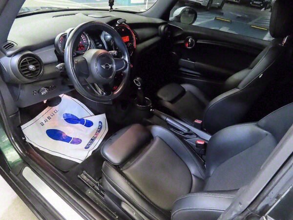 2014 Mini Cooper (3rd Generation) 1.5 - Image 11