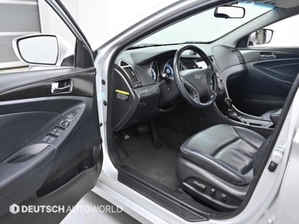 2014 HYUNDAI SONATA The Brilliant CVVL Attraction - Image 12