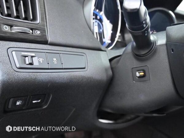2014 HYUNDAI SONATA The Brilliant CVVL Attraction - Image 6