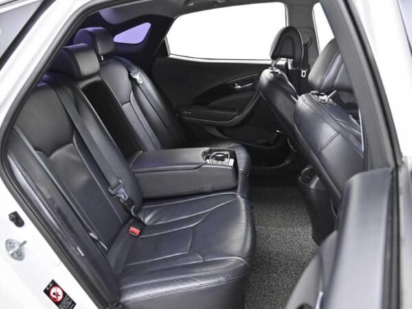 2014 HYUNDAI GRANDEUR HG 240 Modern - Image 11