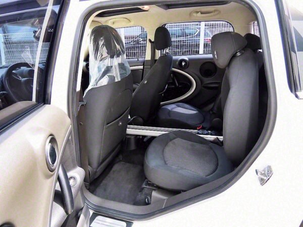 2011 MINI COUNTRYMAN 1.6 - Image 15