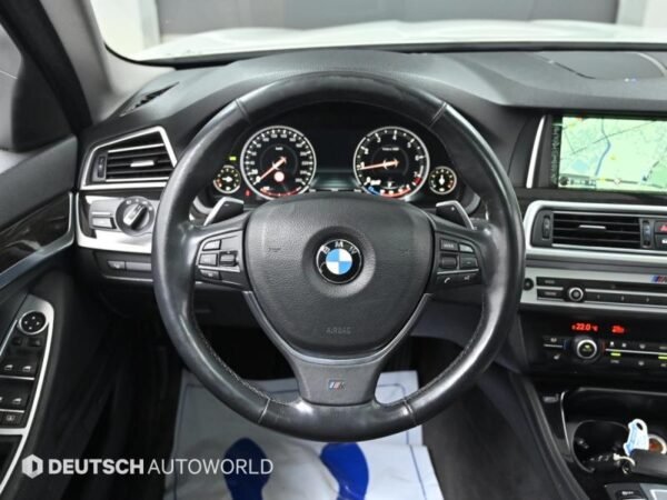 2014 BMW 5series (6th generation) 528i - Image 16
