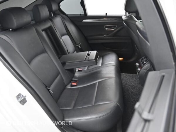 2014 BMW 5series (6th generation) 528i - Image 9