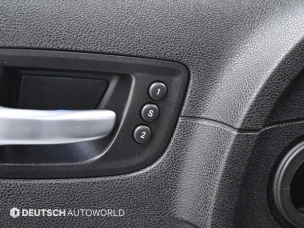 2014 Chrysler 300C (2nd generation) 3.6 - Image 5