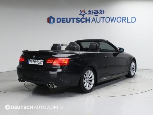 2011 BMW 3series (5th generation) Convertible 328i - Image 20