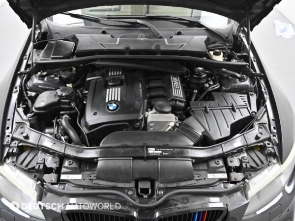 2011 BMW 3series (5th generation) Convertible 328i - Image 16