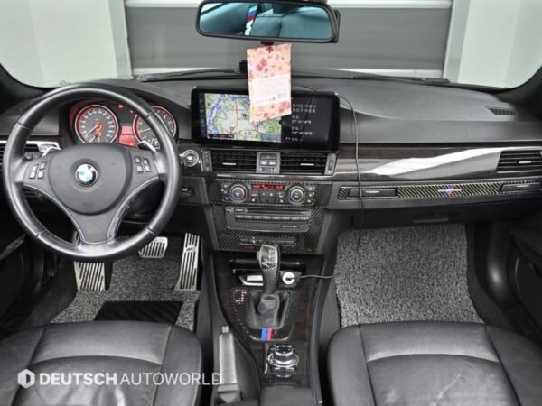 2011 BMW 3series (5th generation) Convertible 328i - Image 15