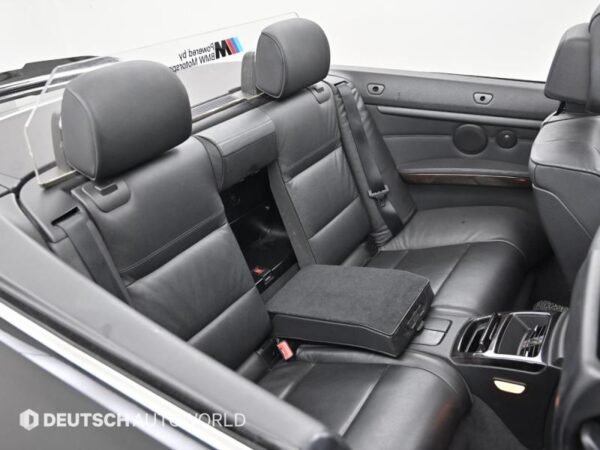 2011 BMW 3series (5th generation) Convertible 328i - Image 10