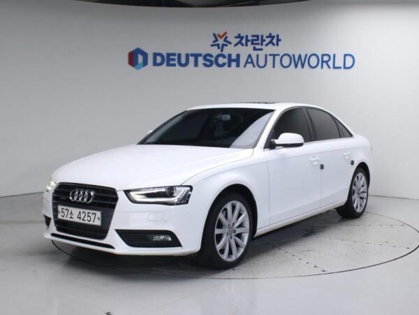 2014 AUDI A4 (4th generation) 2.0 TFSI quattro dynamic