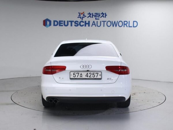 2014 AUDI A4 (4th generation) 2.0 TFSI quattro dynamic - Image 19