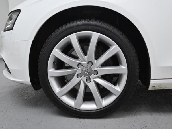 2014 AUDI A4 (4th generation) 2.0 TFSI quattro dynamic - Image 4