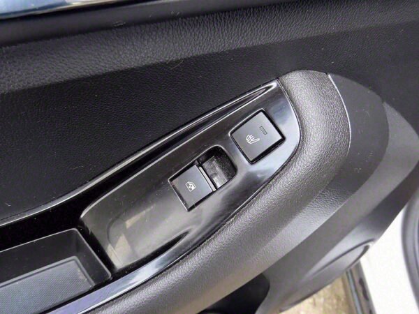 2016 CHEVROLET (Daewoo) Orlando 1.6 Diesel LT Safety - Image 7