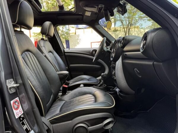 2016 MINI COUNTRY MAN 2.0 SD ALL4 - Image 11