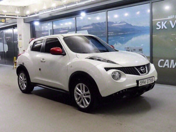 2014 NISSAN JUKE 1.6 SV