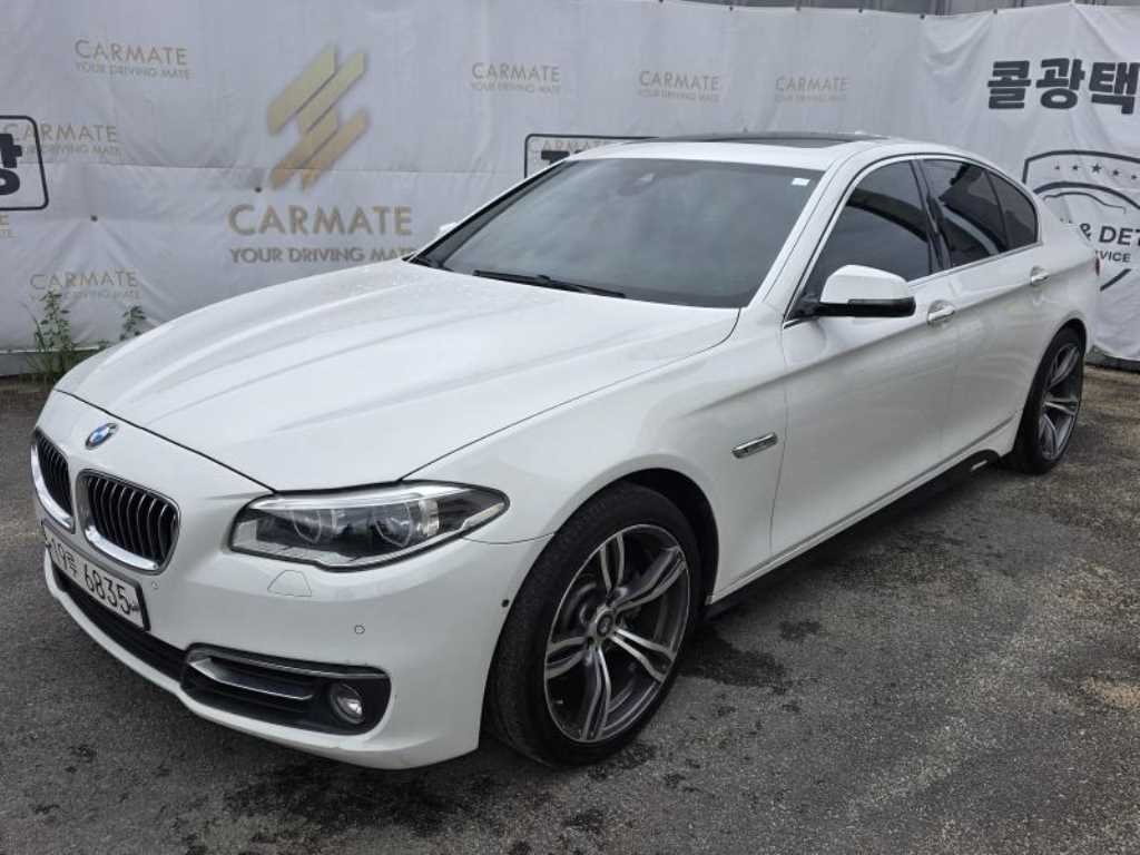 2014 BMW 5series (6th generation) 528i xDrive luxury