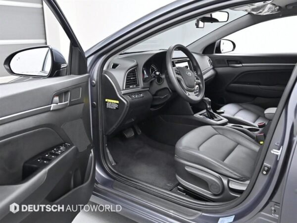 2017 HYUNDAI AVANTE AD 1.6 GDi Value plus - Image 12