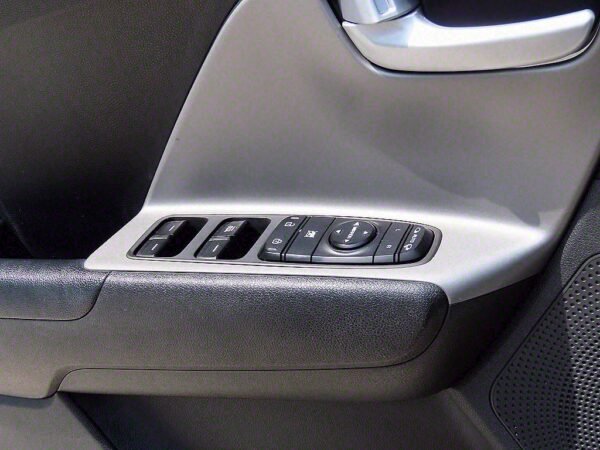2017 KIA Niro 1.6 Hybrid luxury - Image 11