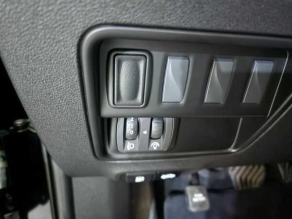2018 RENAULT (SAMGSUNG) QM6 2.0 dCi 2WD SE - Image 9