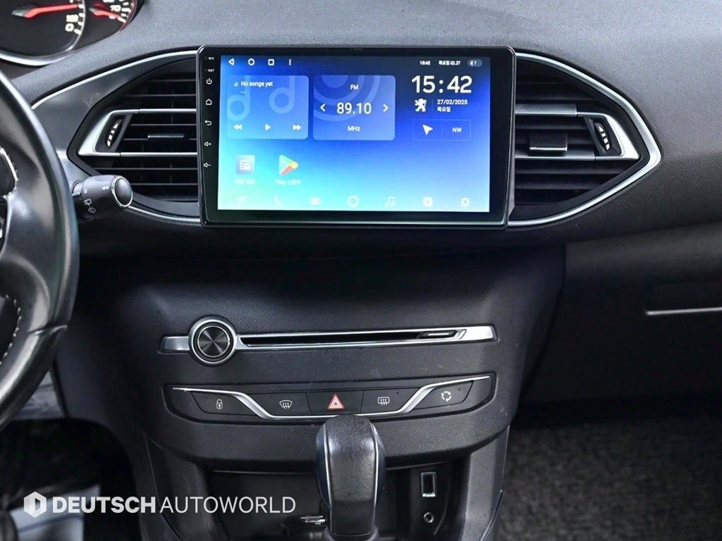 2017 Peugeot 308 (2nd generation) SW 1.6 BlueHDi - Image 9