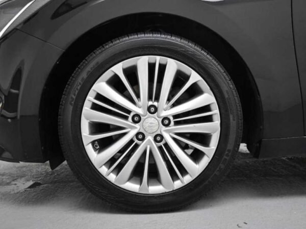 2017 HYUNDAI ASLAN G300 MODERN - Image 8
