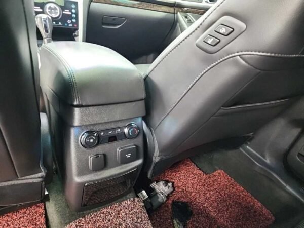 2014 Ford Explorer (5th generation) 3.5 V6 4WD linited - Image 8