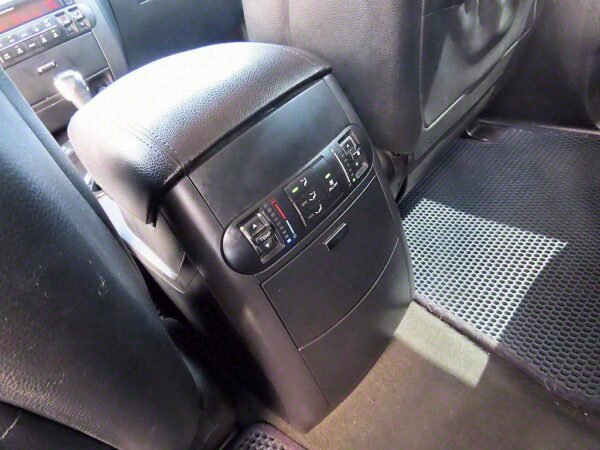 2012 KIA MOHAVE 4WD KV300 - Image 8