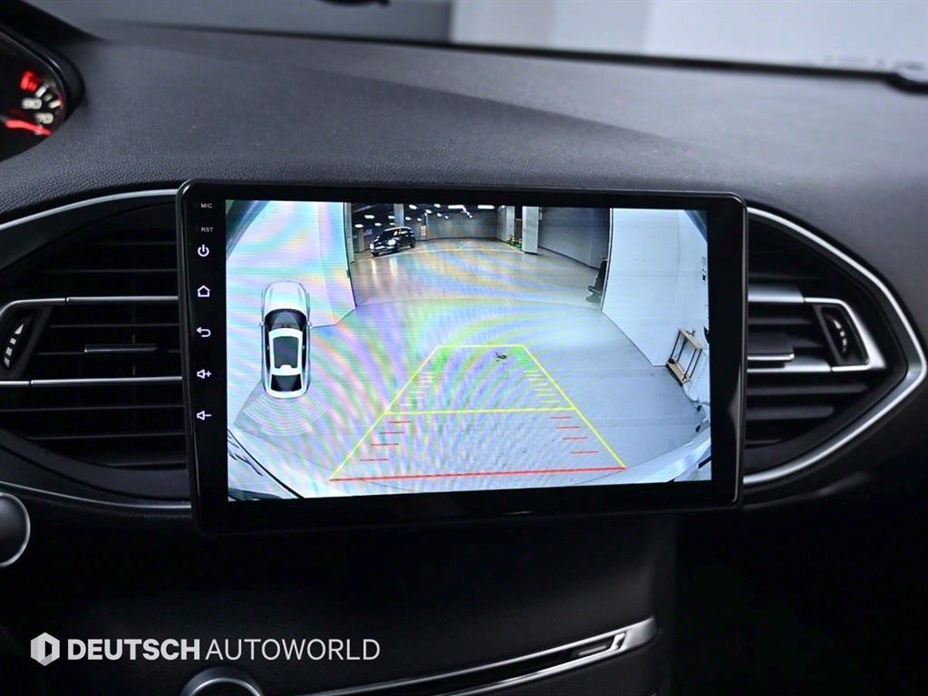 2017 Peugeot 308 (2nd generation) SW 1.6 BlueHDi - Image 8